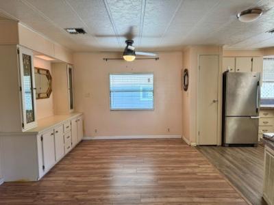 Photo 5 of 7 of home located at 2600 Harden Blvd Lot 212 Lakeland, FL 33803