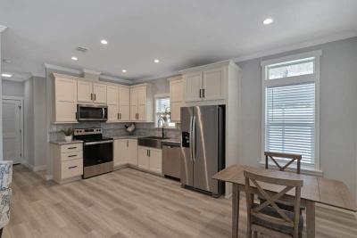 Photo 4 of 23 of home located at 674 Mulberry Lane Deland, FL 32724
