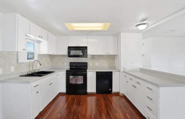 1968 TEAK Manufactured Home