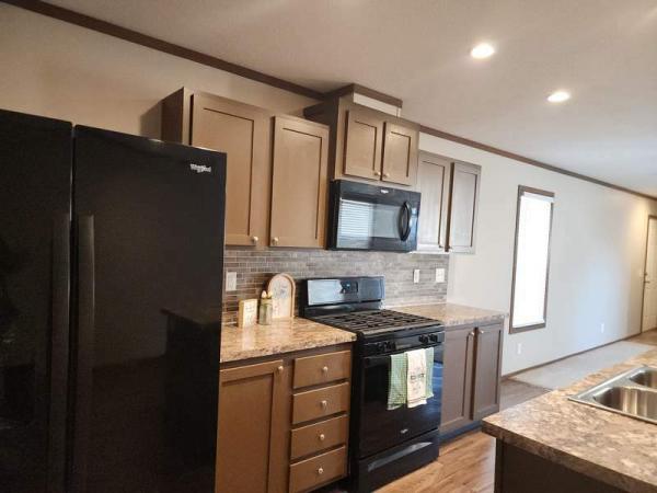 2021 Champion Manufactured Home