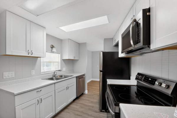 1977 TWLM Manufactured Home