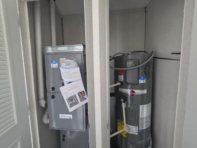 Photo 3 of 9 of home located at 246 C St SW Navarre, OH 44662