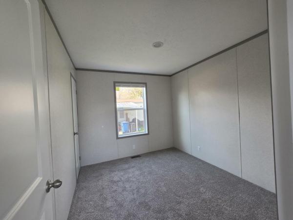2026 Clayton 95PLH16763E (w/Porch) Mobile Home