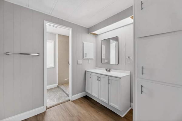 1980 Miller Manufactured Home