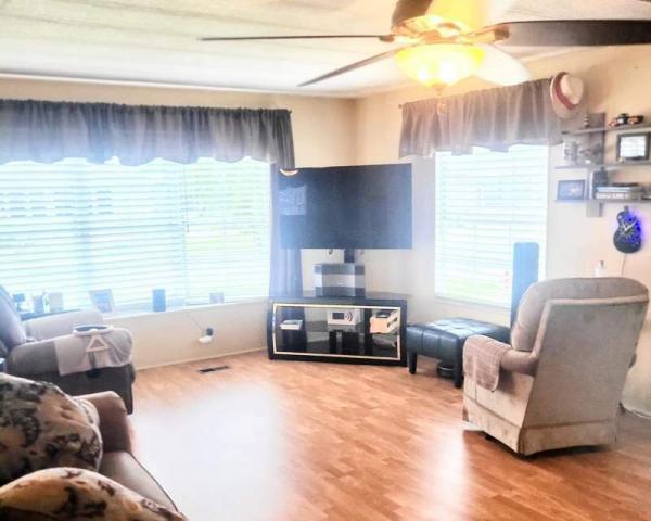 1979 TWIN Manufactured Home