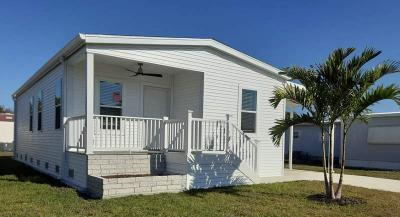Photo 3 of 8 of home located at 20 Peach Ave Bradenton, FL 34207