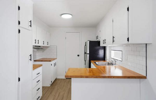 1972 Candl Manufactured Home
