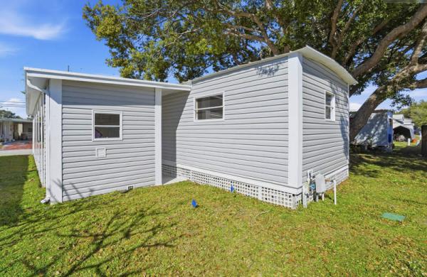 1972 Candl Manufactured Home