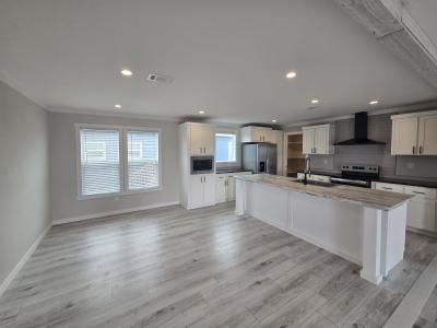 Photo 5 of 11 of home located at 590 Mill Run Avenue Kyle, TX 78640