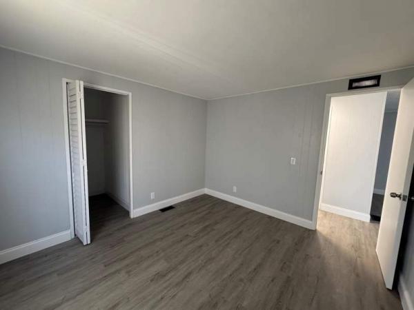 1979 Glen Manufactured Home