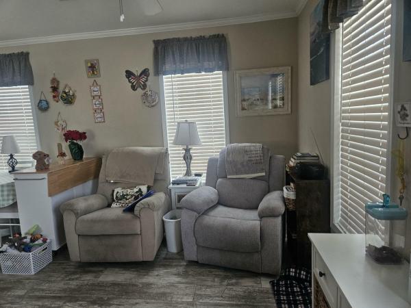 2017 CHAMPION RH1431Z Mobile Home