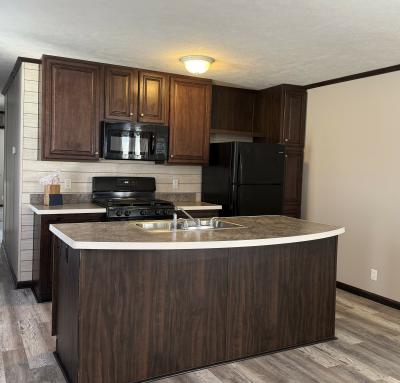 Mobile Home at 17142 Kropf Avenue Davisburg, MI 48350