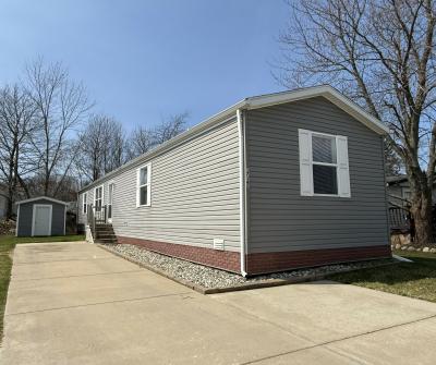 Photo 4 of 9 of home located at 17142 Kropf Avenue Davisburg, MI 48350