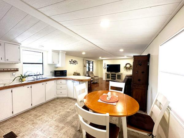 1987 CLAR Mobile Home For Sale