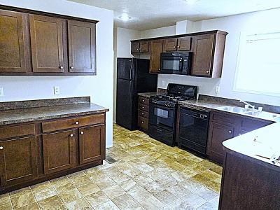 Photo 2 of 10 of home located at 5325 Van Orden Rd 713 Webberville, MI 48892