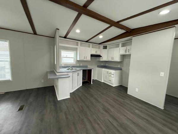 2015 Clayton Homes Inc Decision Maker Mobile Home