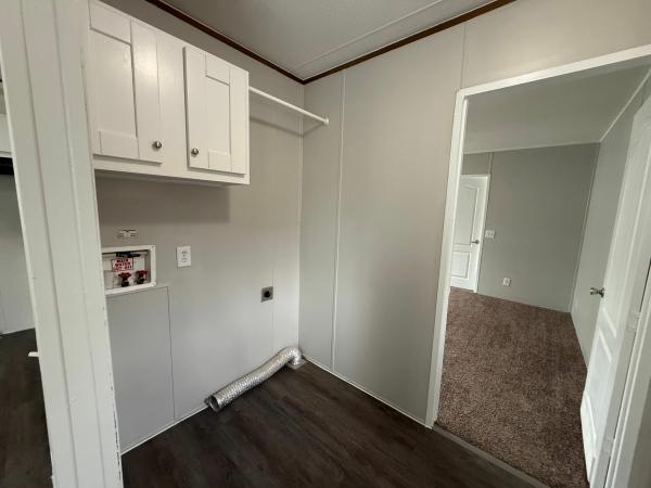 2015 Clayton Homes Inc Decision Maker Mobile Home
