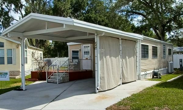 1987 Oakwood Mobile Home