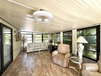 1987 CLAR Manufactured Home