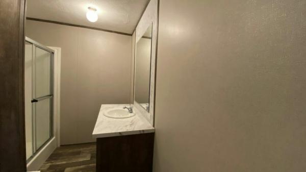 2021 CMH Manufacturing Maynardville Classic 76 Manufactured Home