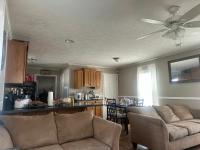 2015 CMH MANUFACTURING INC YES HOME Mobile Home