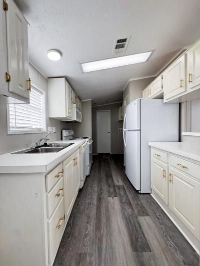 Photo 4 of 14 of home located at 151 Coconut St. Davenport, FL 33897