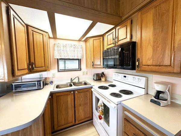 1988 WOOD Manufactured Home
