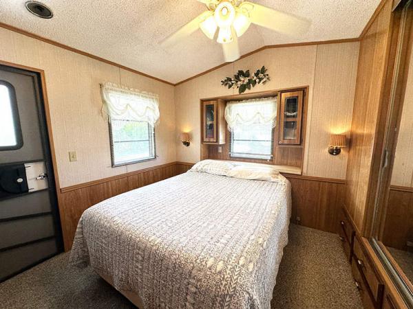 1988 WOOD Manufactured Home