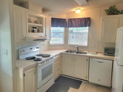 Photo 3 of 20 of home located at 6313 Jessup Dr Zephyrhills, FL 33540