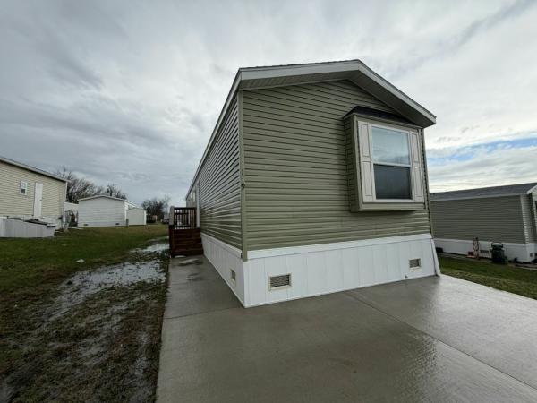 Photo 1 of 2 of home located at 2525 County Line Rd., #159 Des Moines, IA 50321