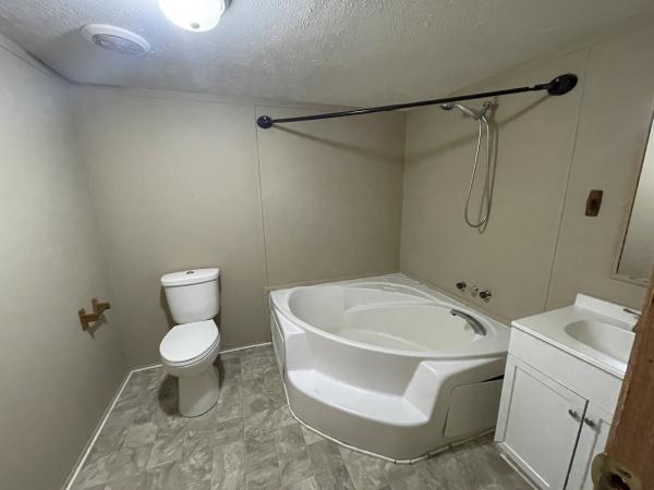 1999 Four Seasons WH 105 Mobile Home