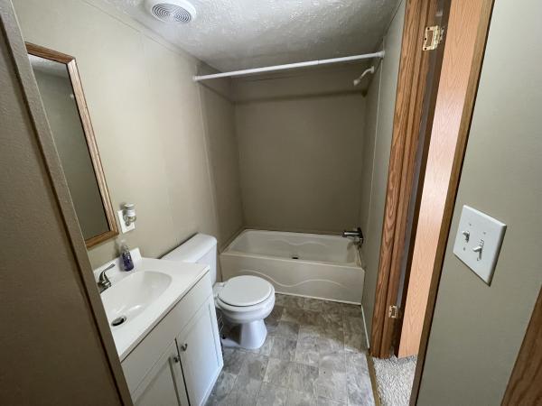 1999 Four Seasons WH 105 Mobile Home