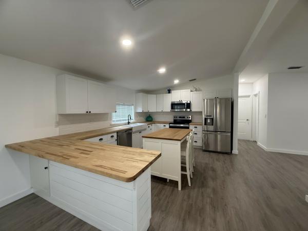 1984 El Dorado HS Mobile Home