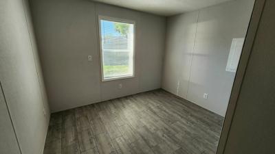 Photo 5 of 14 of home located at 6776 Townsend Rd., #30 Jacksonville, FL 32244