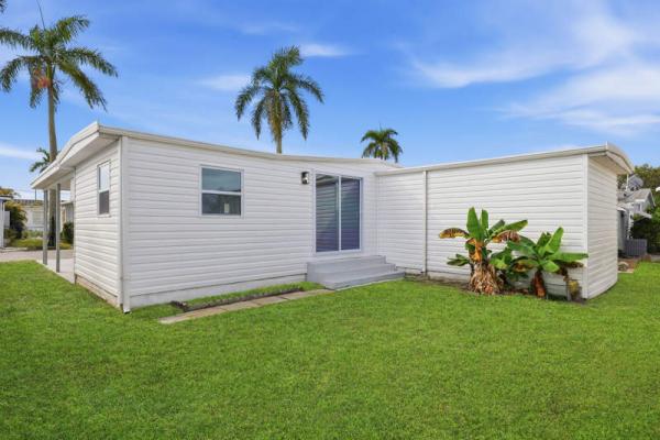 1965 CHAT Manufactured Home