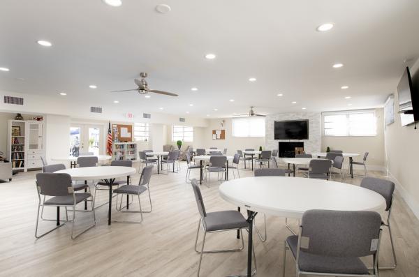 1965 CHAT Manufactured Home