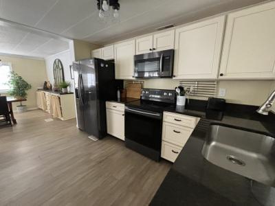 Photo 3 of 17 of home located at 981 Trinidad Avenue Venice, FL 34285