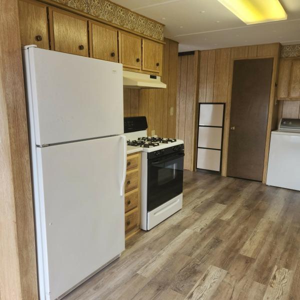 1970 Brookwood n/a Mobile Home