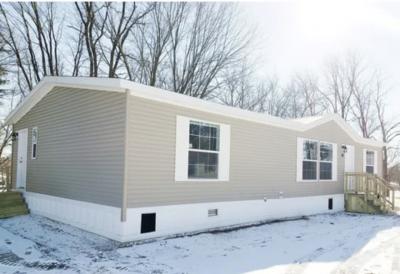Mobile Home at 10450 6 Mile Rd 50 Battle Creek, MI 49014