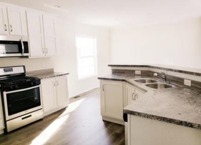 Photo 2 of 4 of home located at 10450 6 Mile Rd 50 Battle Creek, MI 49014