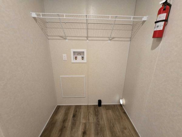 2025 Clayton-Wakarusa Mobile Home