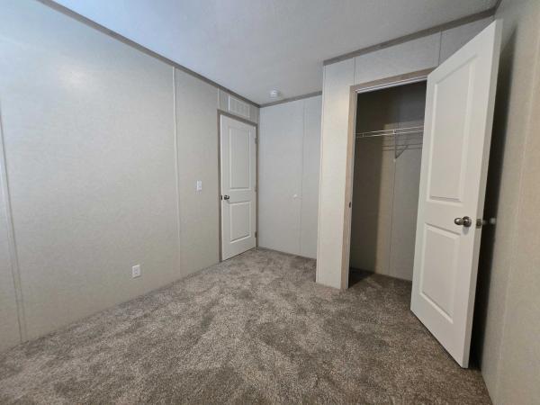 2025 Clayton-Wakarusa Mobile Home