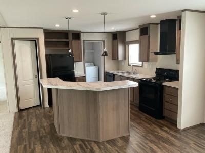 Photo 3 of 10 of home located at 427 Lookout Ridge Lp San Marcos, TX 78666