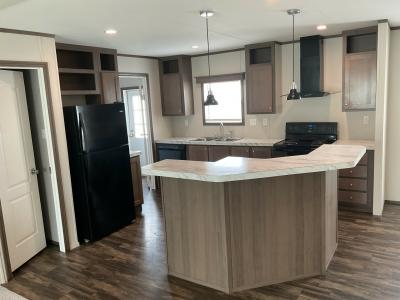 Photo 4 of 10 of home located at 427 Lookout Ridge Lp San Marcos, TX 78666