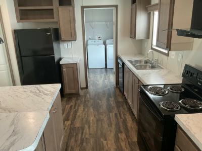 Photo 5 of 10 of home located at 427 Lookout Ridge Lp San Marcos, TX 78666