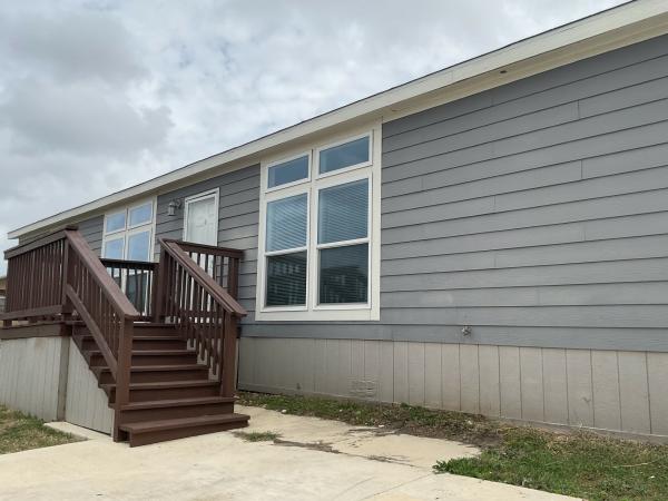 2019 Champion 04CHG-CH2856A Mobile Home