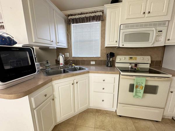 2010 Park Manufactured Home
