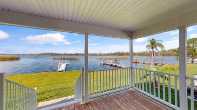 Photo 4 of 27 of home located at 352 Ashley Drive Haines City, FL 33844