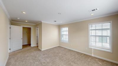 Photo 5 of 27 of home located at 352 Ashley Drive Haines City, FL 33844