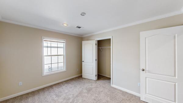 2023 Clayton 27SUN28562B Mobile Home